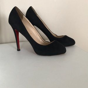 Authentic Christian louboutin